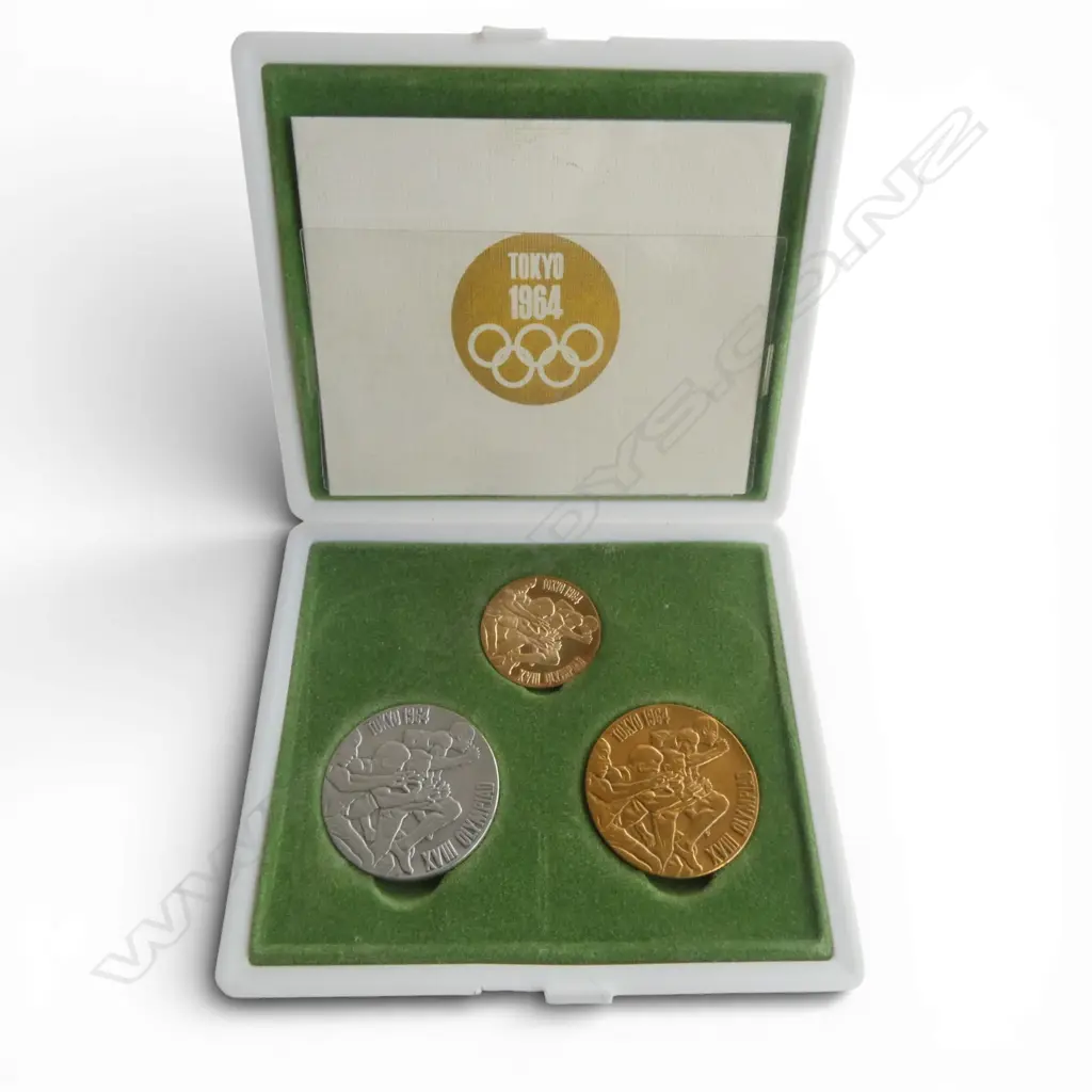 1964 TOKYO 3 COIN SET: 1 X 18ct gold 7.26gms 1 x silver + 1 x bronze Image 1++