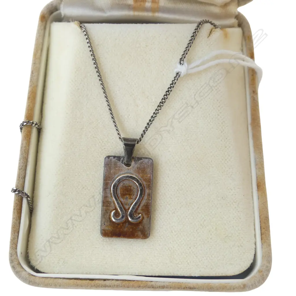 AUSTRALIAN MINT 1989 $10 SILVER COIN (20gms) + STG SILVER PENDANT ON STG SILVER CHAIN 4.14gms Image 1++