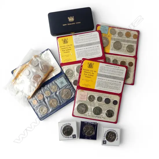 COLLECTION OF ASST. COINS; COOK COMM. COIN ISSUE 1969, ORDINARY SET 1972, etc