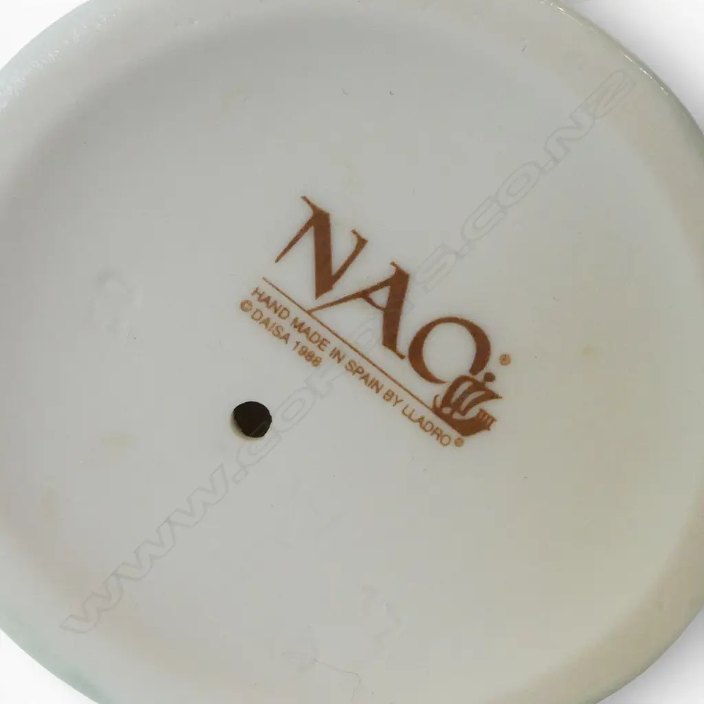 5 NAO FIGURES in boxes H.230mm Image 1++