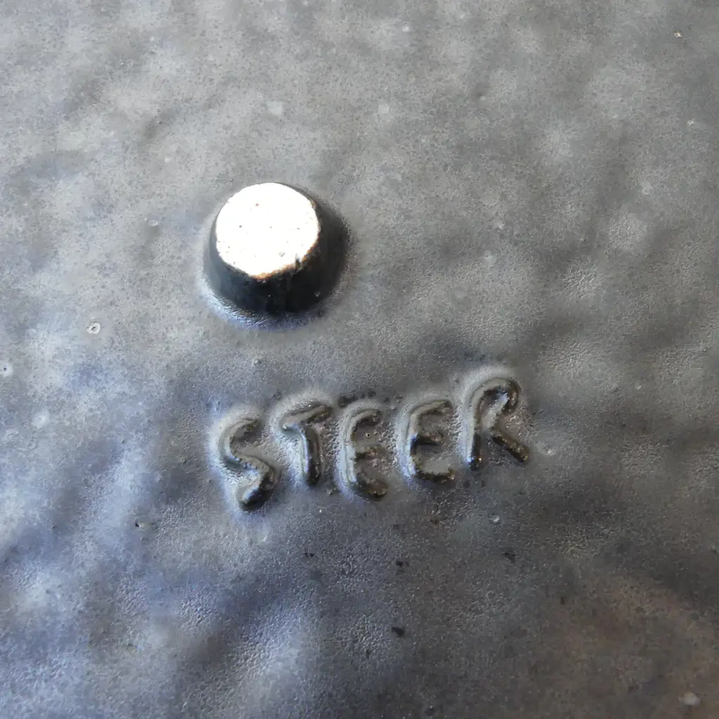 4 PCES STUDIO CERAMICS; ELENA RENKER VASE, LAURIE STEER PLATE 225mm dia & NAIL, OTHER Image 1++