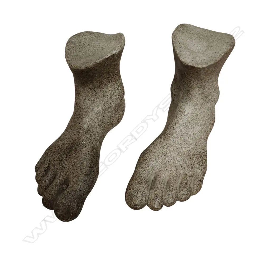 PR RESIN COMPOUND FOOT SCULPTURES, ROMAN STYLE, FROM A MOULD, (130x200mm) Image 1++