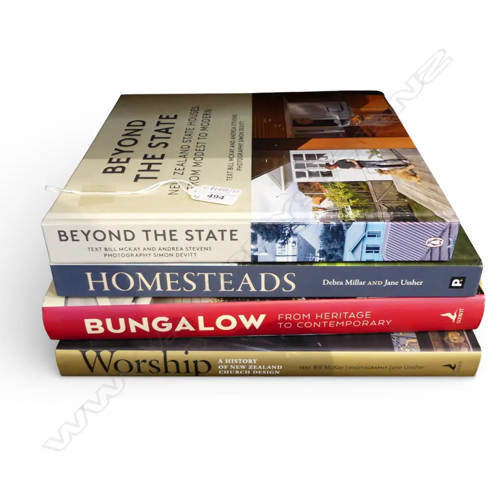 4 NZ ARCHITECTURE BOOKS; WORSHIP, BUNGALOW, HOMESTEADS, BEYOND THE STATE Image 1++