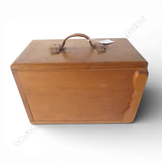 5 DRAWER CASED MAHJONG SET with all wooden tiles & makers