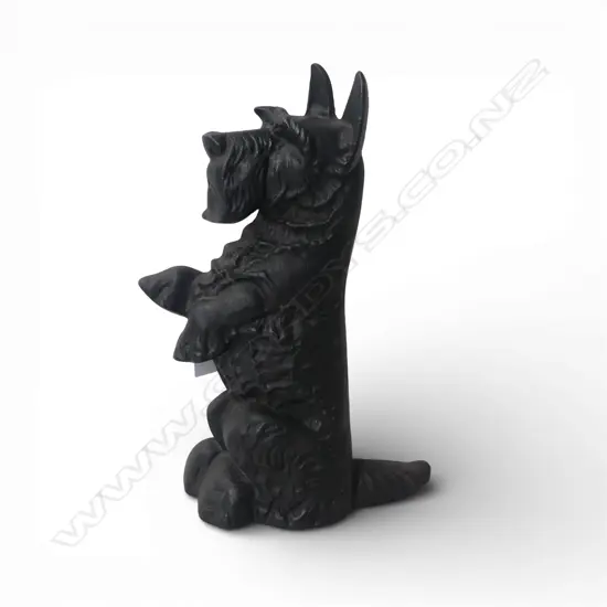 VINTAGE CAST IRON SCOTTIE DOG DOORSTOP, H.375mm 