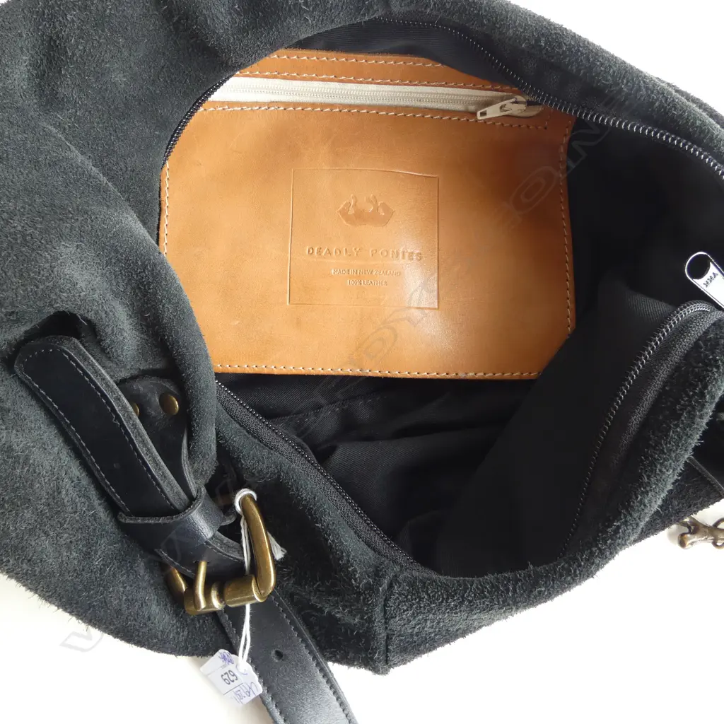 DEADLY PONIES BLACK LEATHER HAND BAG W.450mm Image 1++