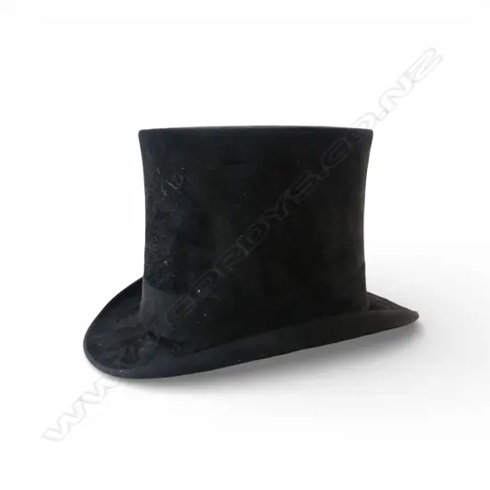 ANTIQUE TOP HAT BY WOODROW 42 CORNHILL LONDON