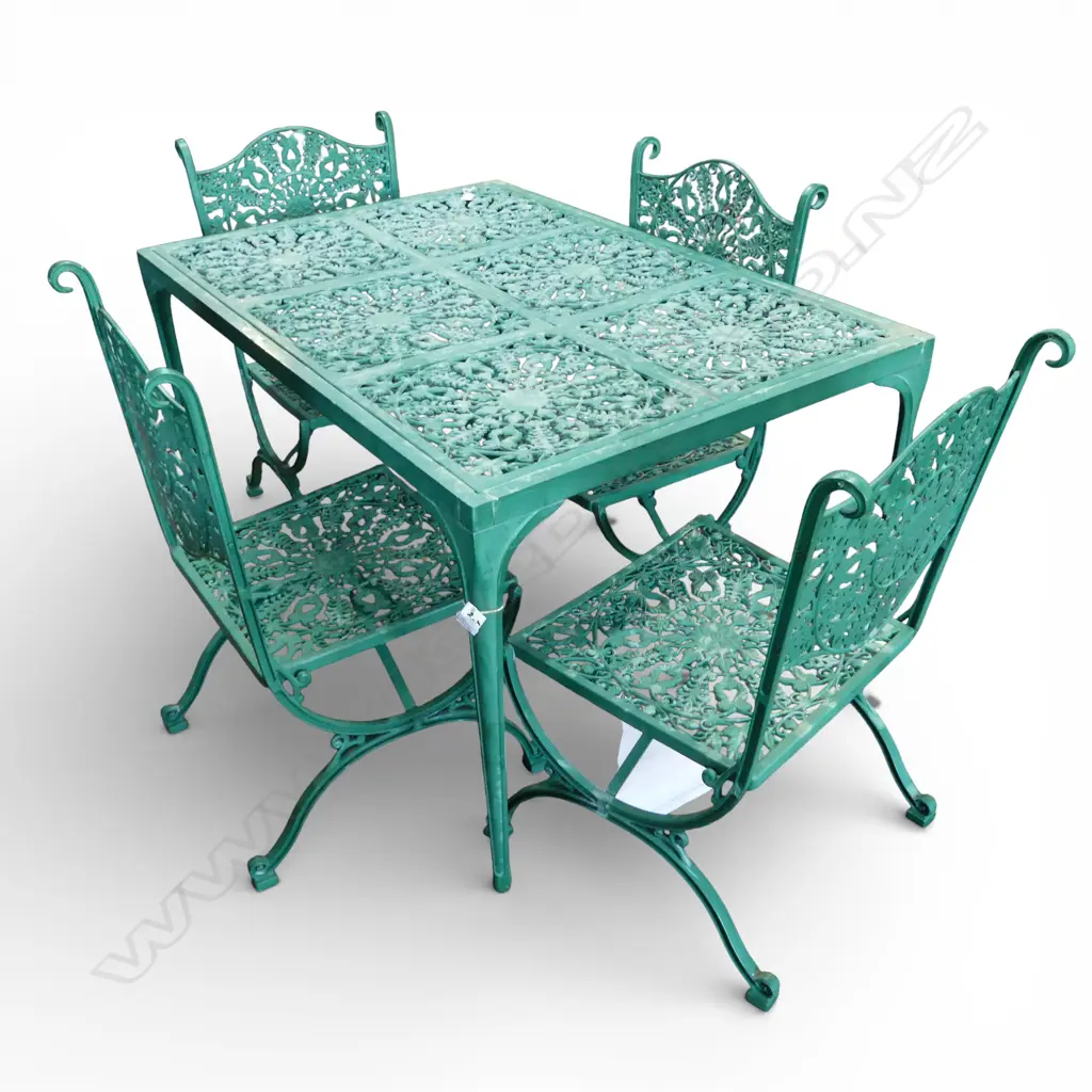 ENDERSLEA GREEN painted cast aluminium PATIO TABLE & 4 CHAIRS 1310 x 905 x 730mm Image 1++