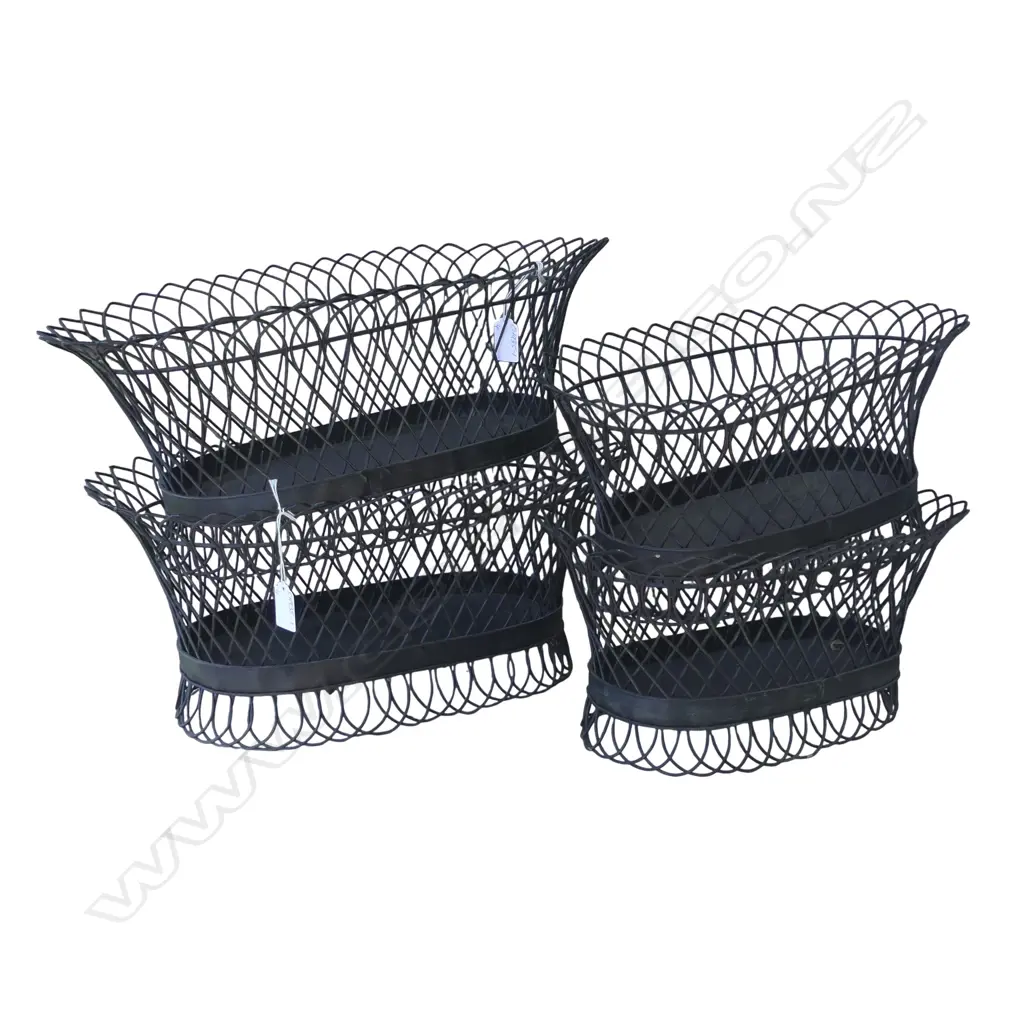 4 WIRE GARDEN POTS W.480/370mm Image 1++