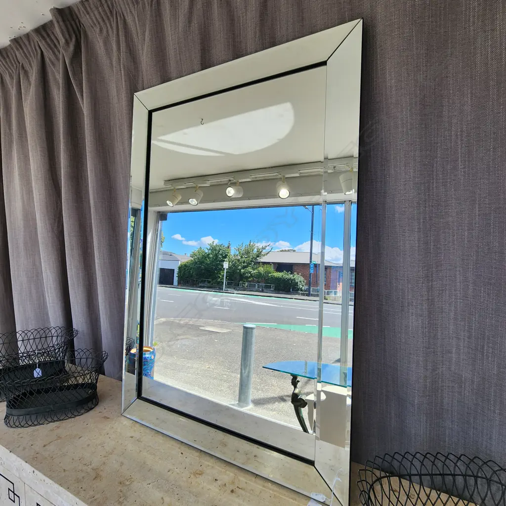 LARGE, RECTANGULAR, FRAMELESS BEVELLED MIRROR 1200 x 800 mm Image 1++