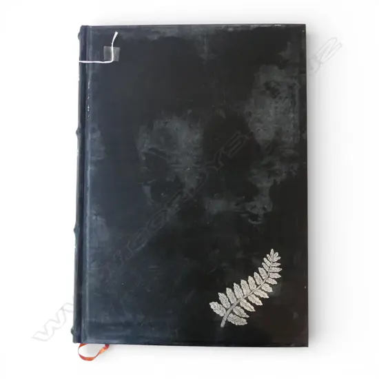 LG FORMAT BOOK 'MEN IN BLACK' 75 YEARS OF NZ INTERNATIONAL RUGBY 63/1200 MOA 1978 550x400mm