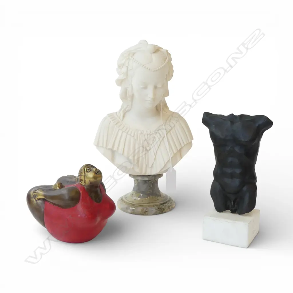 A. GIANNELLI BUST, BRONZE TORSO ON STAND + BRONZE FAT WOMEN H.245mm Image 1++