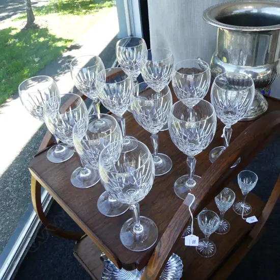 12 WATERFORD CRYSTAL WINE GLASSES H.190mm