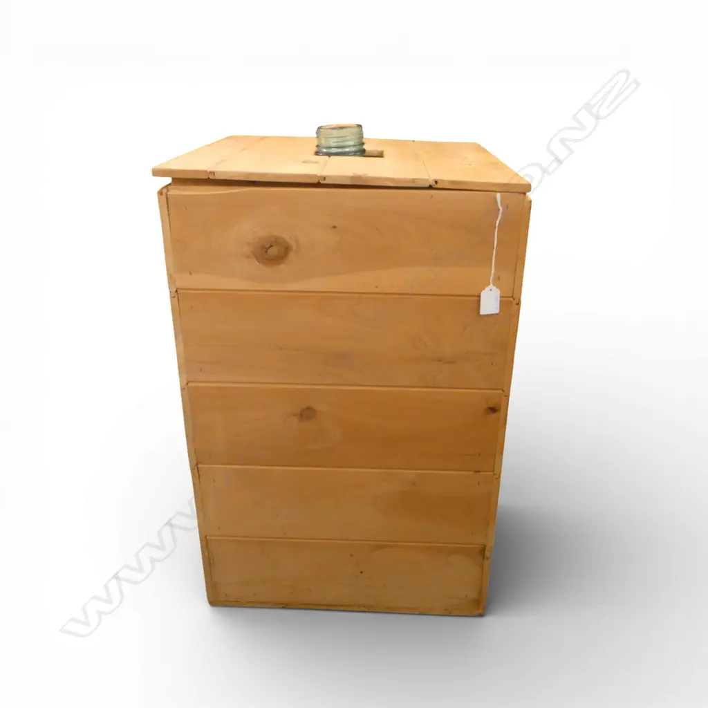 LG GLASS CARBOY IN CUSTOM CRATE 440x430x670mm Image 1++