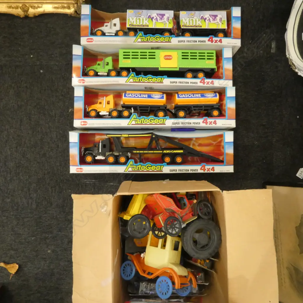 ASST. TOYS Image 1++