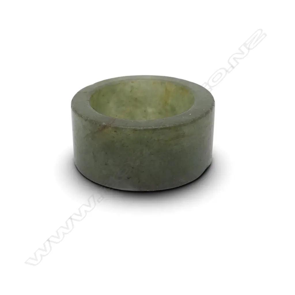 CHINESE OLD JADE RING cylinder form Image 1++
