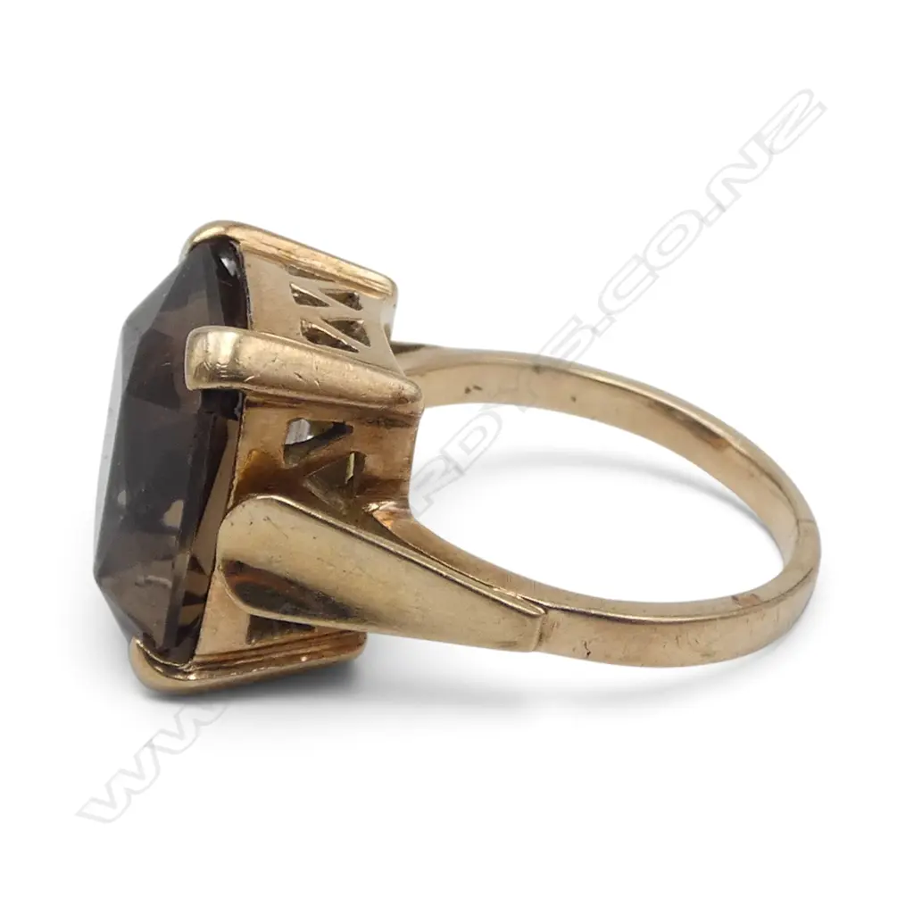 9ct YELLOW GOLD & LGE SMOKEY QUARTZ RING 4.24gms SIZE I Image 1++