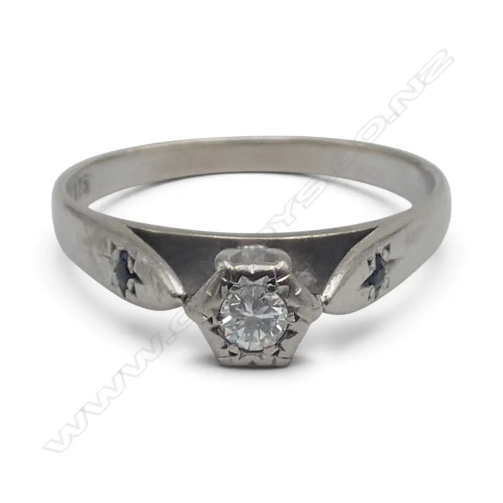 9CT WHITE GOLD & DIAMOND SOLITARE RING 2.4GMS SIZE N Image 1++