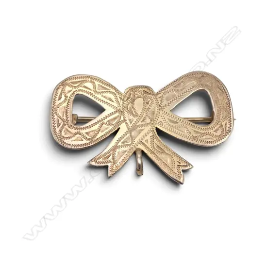 EARLY 20thC ENGRAVED 9ct ROSE GOLD NZ made 'HMJ' BOW BROOCH 4gms 
