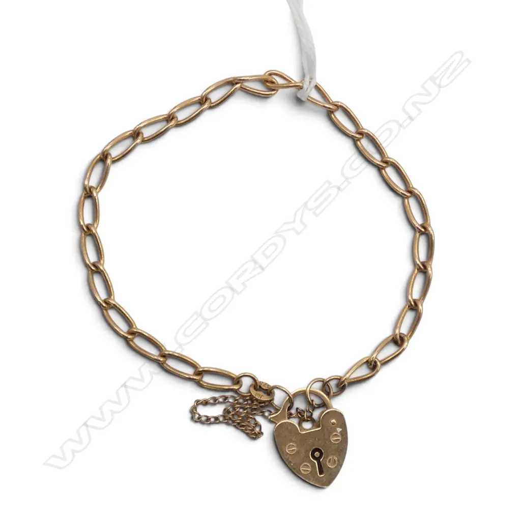 9ct YELLOW GOLD CURB LINK BRACELET heart padlock clasp  6.5gms Image 1++