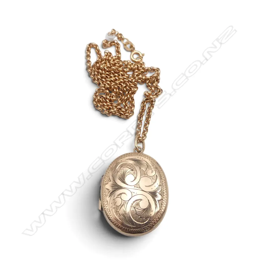 10ct ROSE GOLD CHAIN w 9ct ROSE GOLD ENGRAVED LOCKET 8.45gms Image 1++