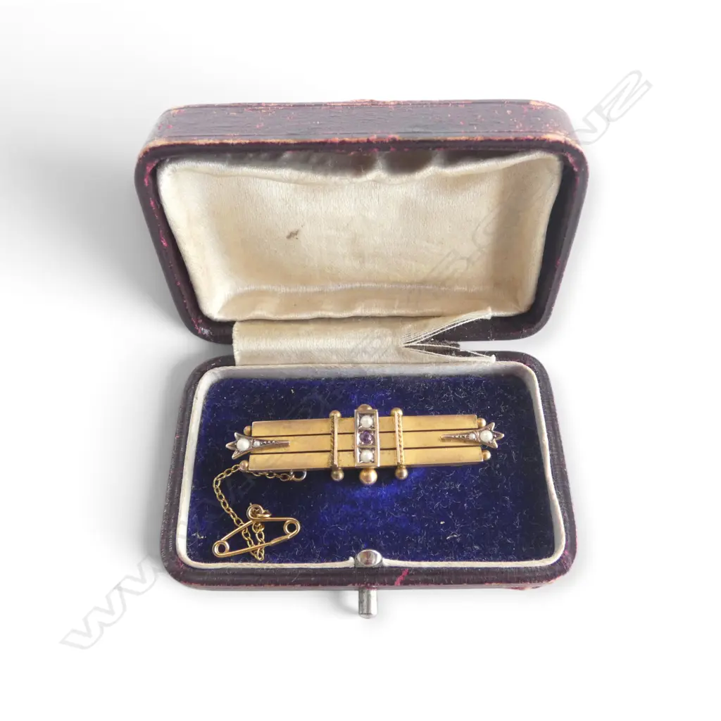 9CT BAR BROOCH W.48mm 3.4gms Image 1++