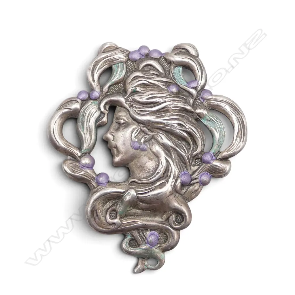 ART NOUVEAU EUROPEAN SILVER & ENAMEL MAIDEN PORTRAIT BROOCH  Image 1++