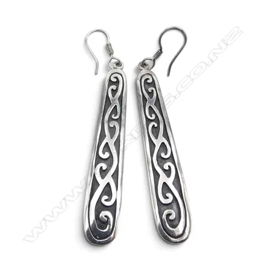 PR STG SILVER KORU PATTERN EARRINGS marked 'PAULA' 10gms