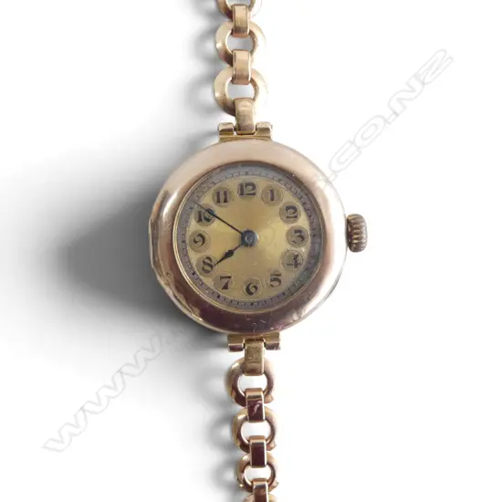 9ct ROSE GOLD ROLEX LADIES WRISTWATCH gilt strap. Running. lge size. 21gms