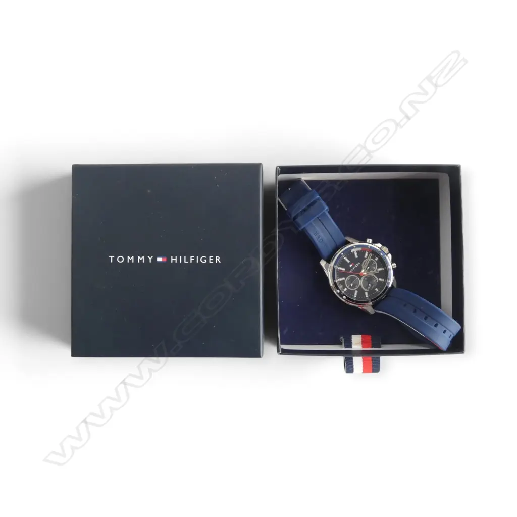 TOMMY HILFIGER WRIST WATCH, BOXED Image 1++