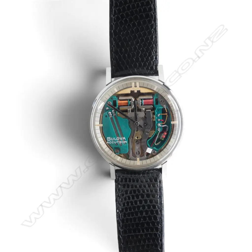 VINTAGE BULOVA ACCUTRON Spaceview GENT'S stainless WRISTWATCH w leather strap. c.1968. cleaned & serviced - working Image 1++
