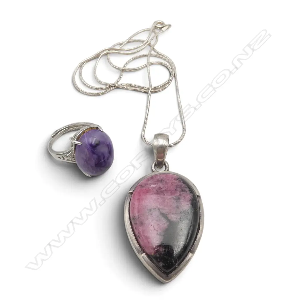 S/SILVER & PINK STONE PENDANT ON S/SILVER CHAIN WITH PURPLE STONE RING Image 1++