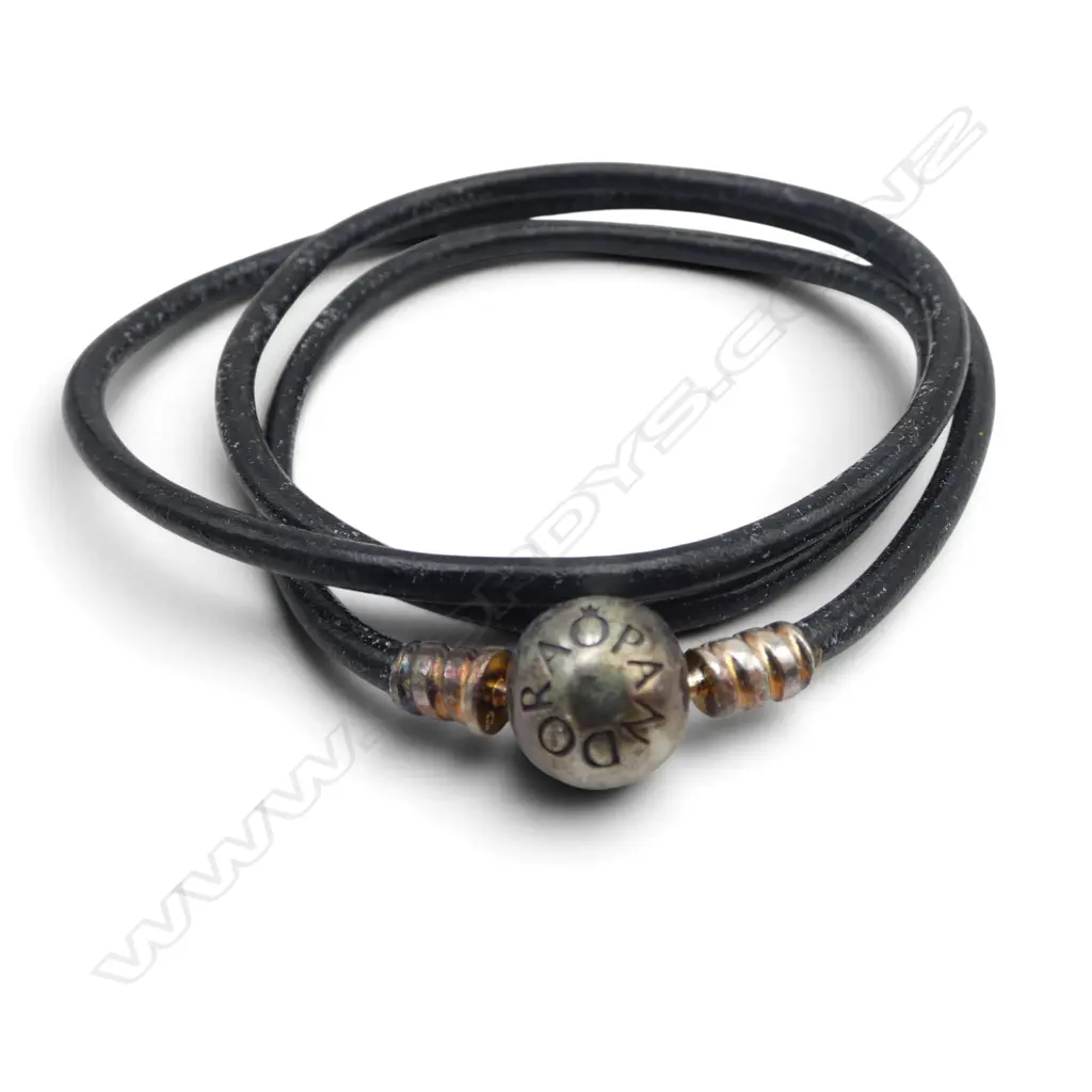 4 PANDORA BLK LEATHER BRACELETS Image 1++