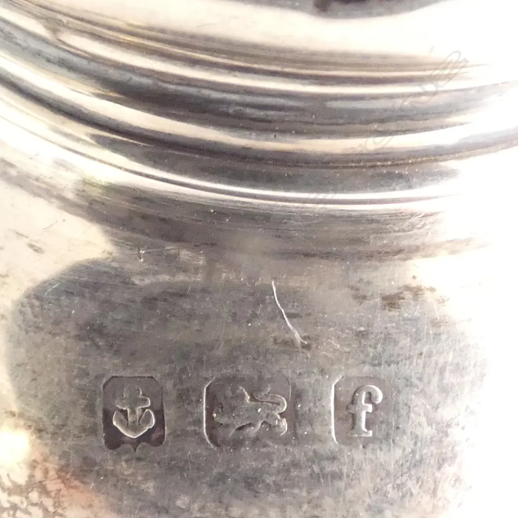 Birmingham 1905 Silver inkwell glass lined. Embossed screw lid. Dia.50mm Image 1++