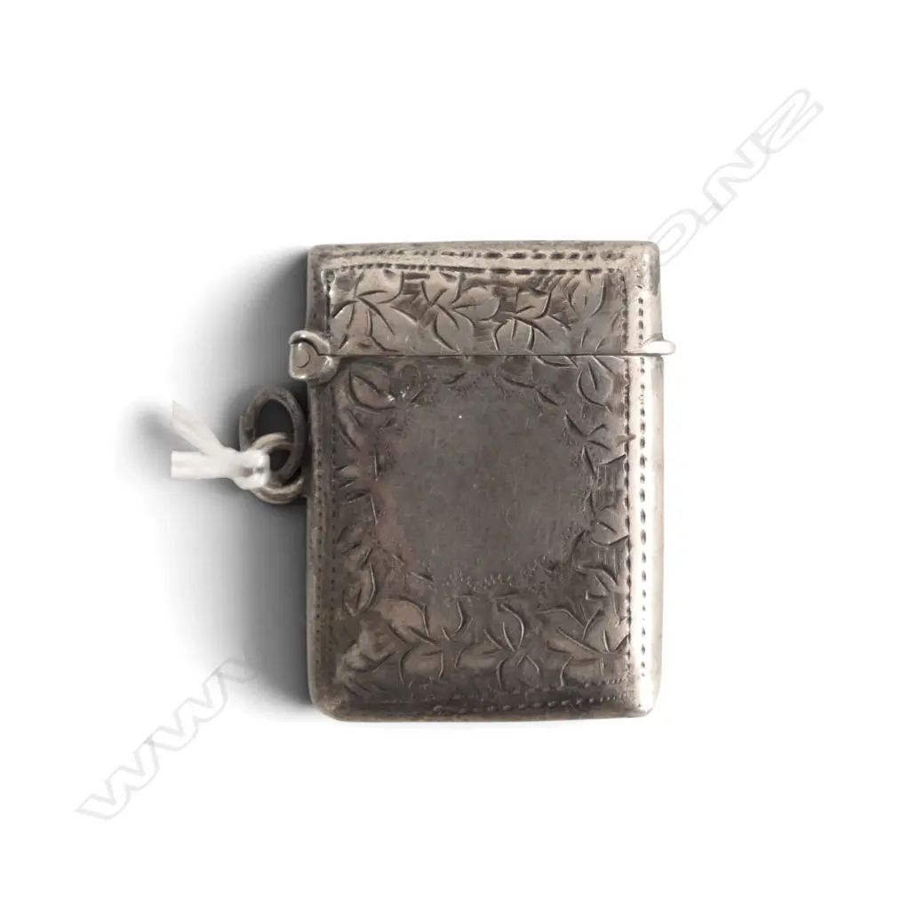 CHESTER 1900 SILVER ENGRAVED VESTA 13.8gms Image 1++