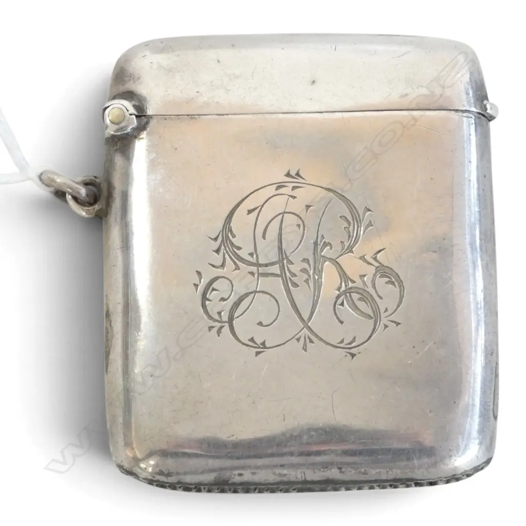 Birmingham 1917 plain SILVER VESTA CASE. 32.5gms Image 1++
