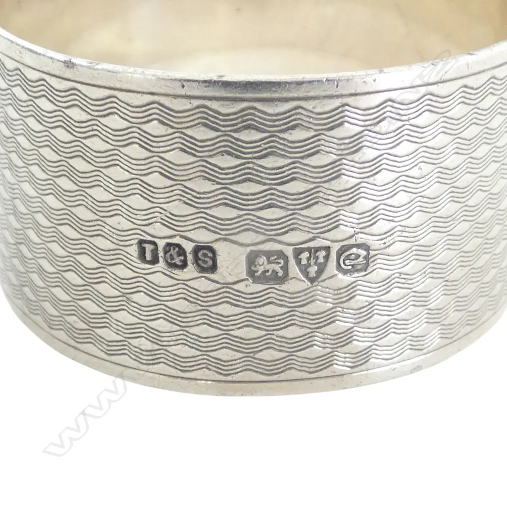 STG SILVER NAPKIN RING & GILT LINED NOVELTY THIMBLE CUP, CHESTER 1951 H.55mm 66gms Image 1++