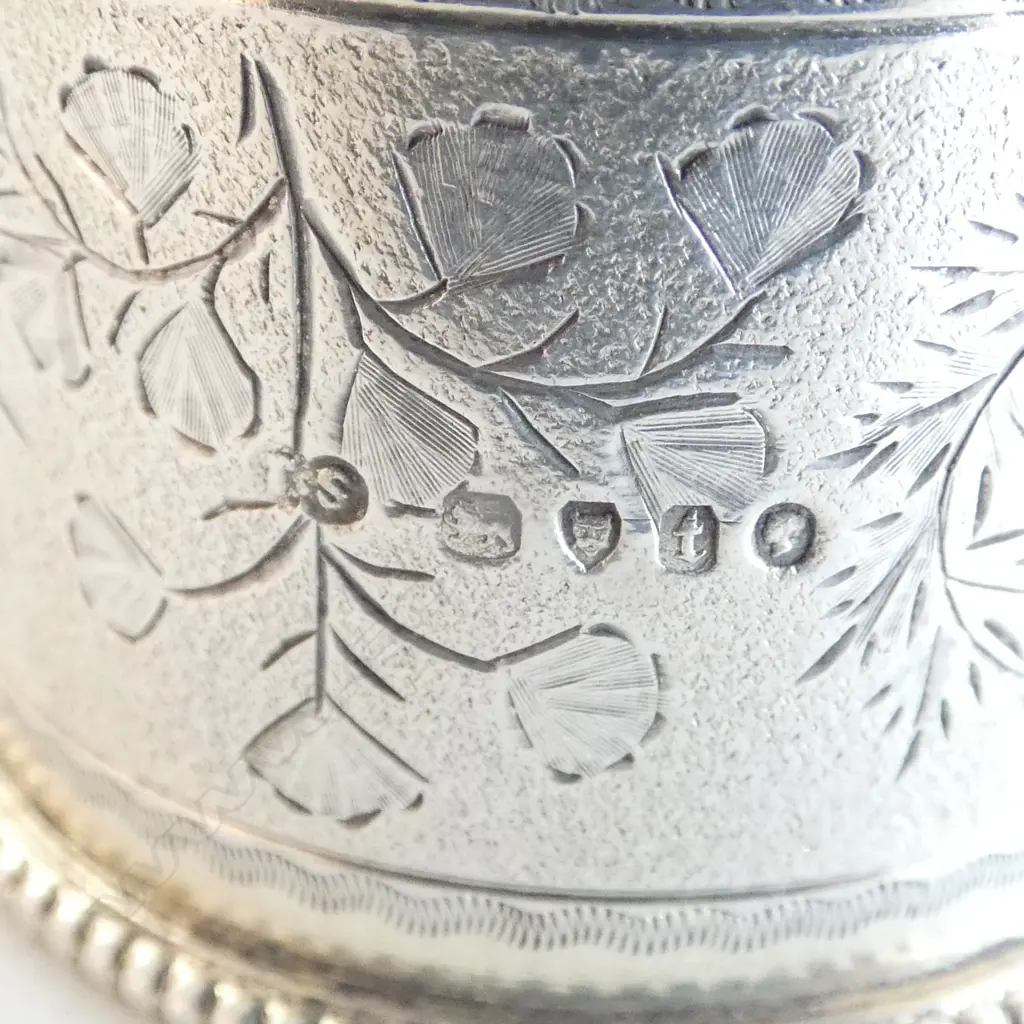 PR leather BOXED FERN ENGRAVED SILVER NAPKIN RINGS London 1874. 52.6gms Image 1++