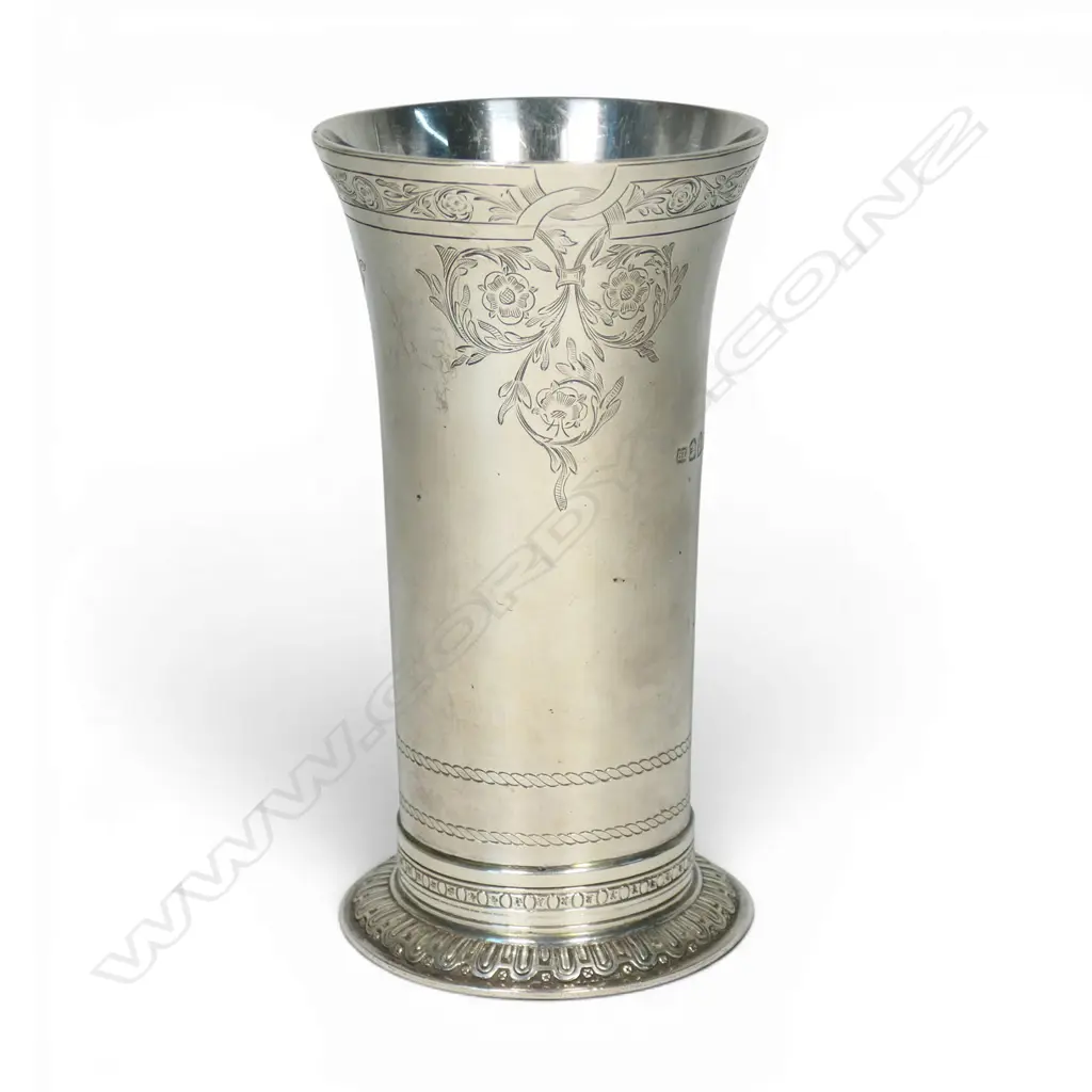 Heavy Britannia Standard silver 95.85% vase of mild trumpet form. London 1910 by Lambert & Co 500gms Image 1++