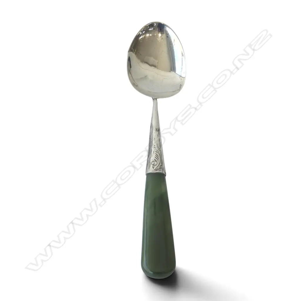 NZ STG SILVER & GREENSTONE SPOON, L.108mm  Image 1++