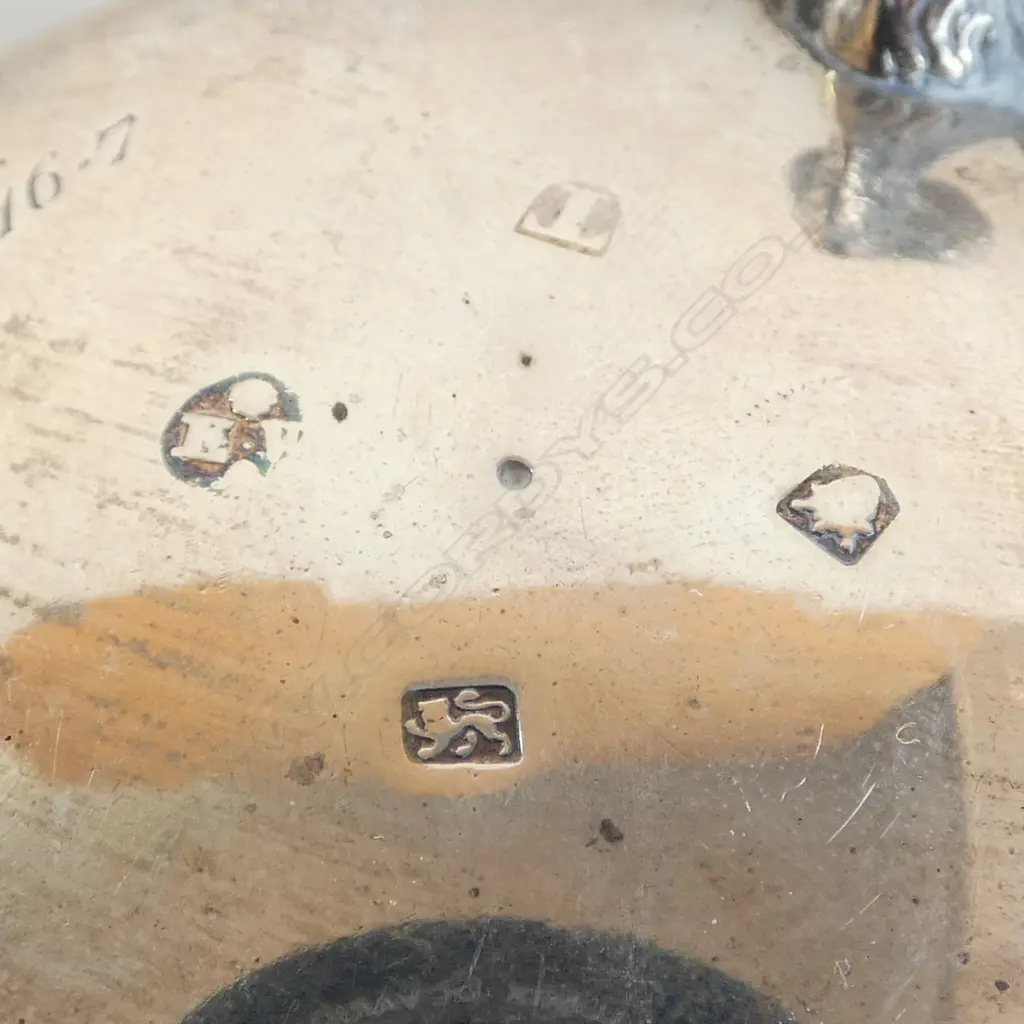 PR London 1814 George III silver tripod salts w blue glass liners. Silver weight 234gms. Image 1++