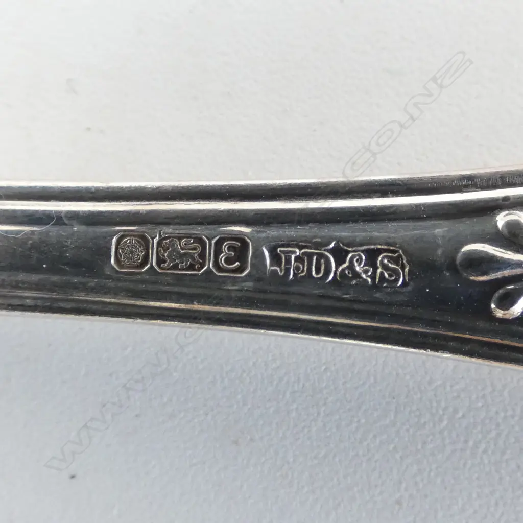 4 STG SILVER DESSERT SPOONS, JAMES DIXON & SONS LTD, SHEFFIELD 1979 318gms Image 1++