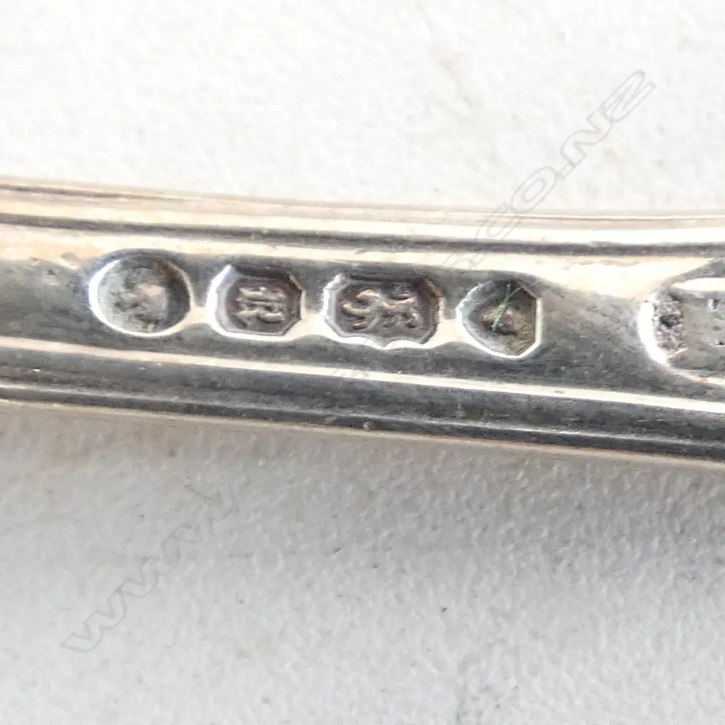 8 STG SILVER TEASPOONS, 263gms Image 1++