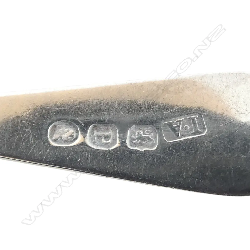 6 GEORGIAN STG SILVER TEA SPOONS, 90gms Image 1++