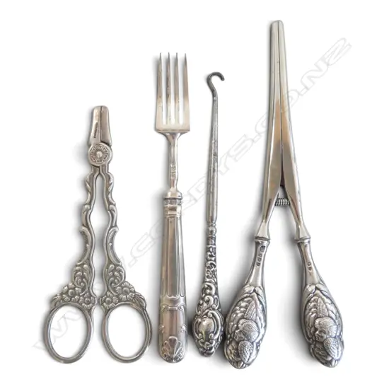 4 ANTIQUE UTENSILS: 3 w silver handles. fork w silver tines