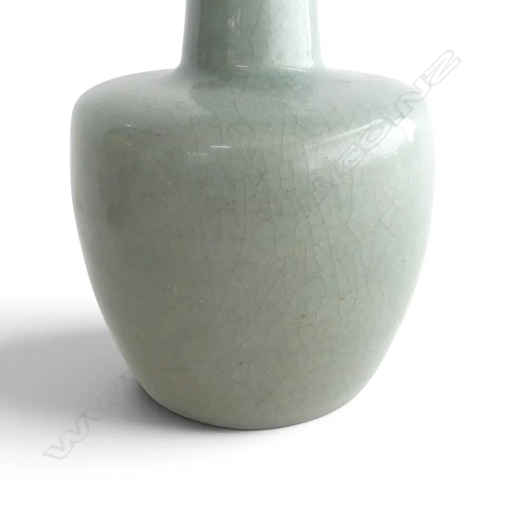 ORIENTAL CELADON VASE H.230mm Image 1++