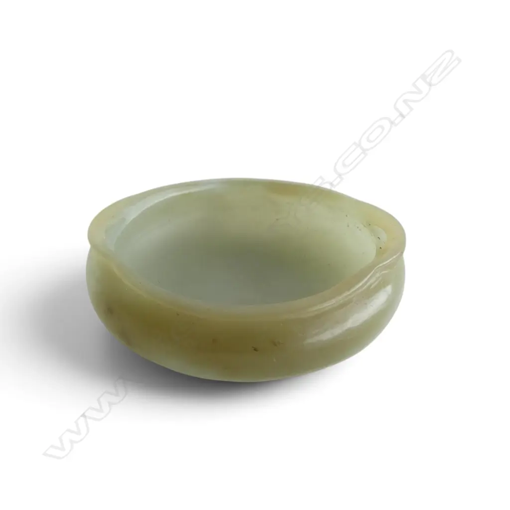 JADE INCENSE BURNER 50mm dia Image 1++