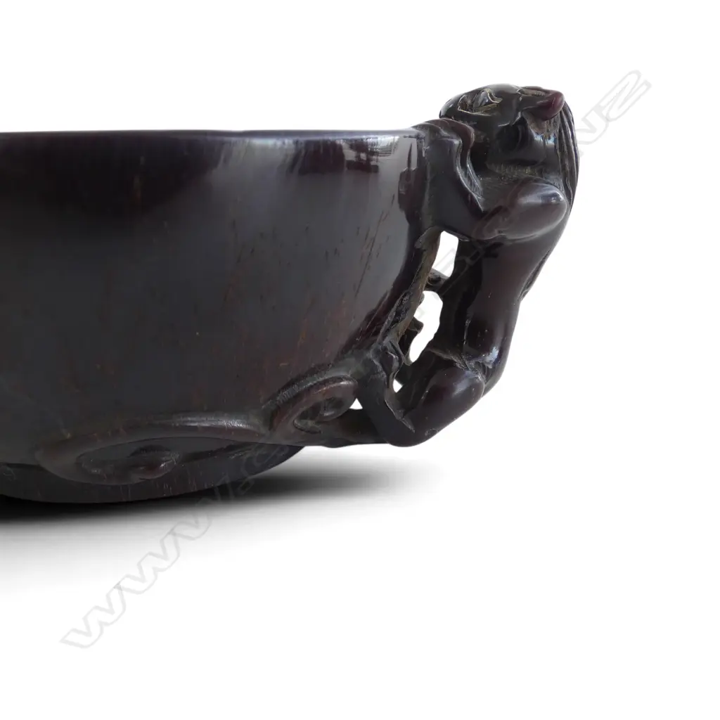 CARVED BOWL w. LION HANDLES 105mm dia Image 1++