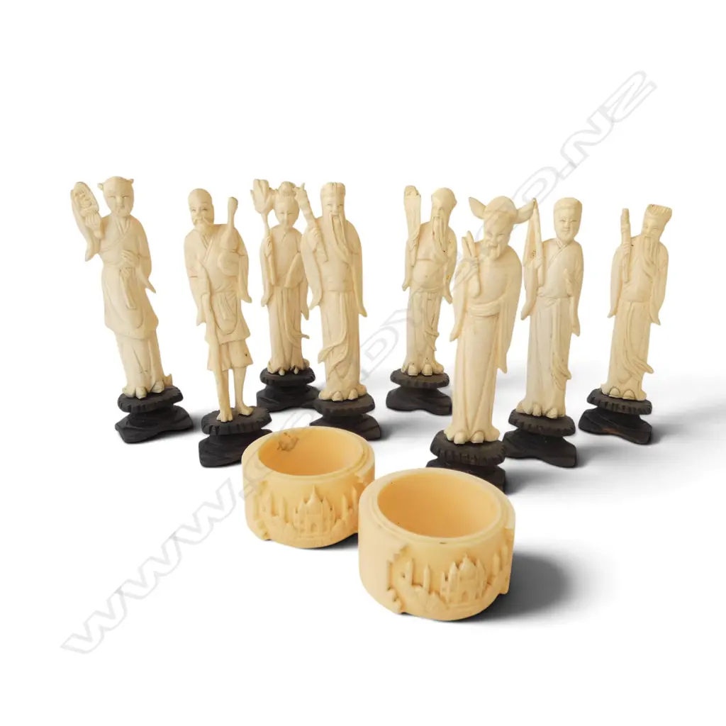 10 PCES IVORY; 8 ORIENTAL FIGURES H.120mm + 2 NAPKIN RINGS Image 1++