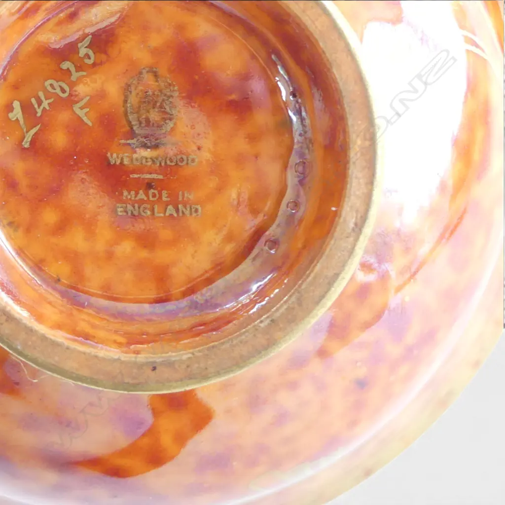 WEGWOOD BUTTERFLY FAIRYLAND LUSTRE BOWL & CARLTON WARE 'ROUGE ROYALE' VASE H.110mm Image 1++